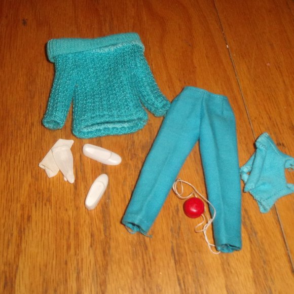 Barbie | Toys | Barbie Doll Skipper Clothes Outdoor Casuals 915 | Poshmark
